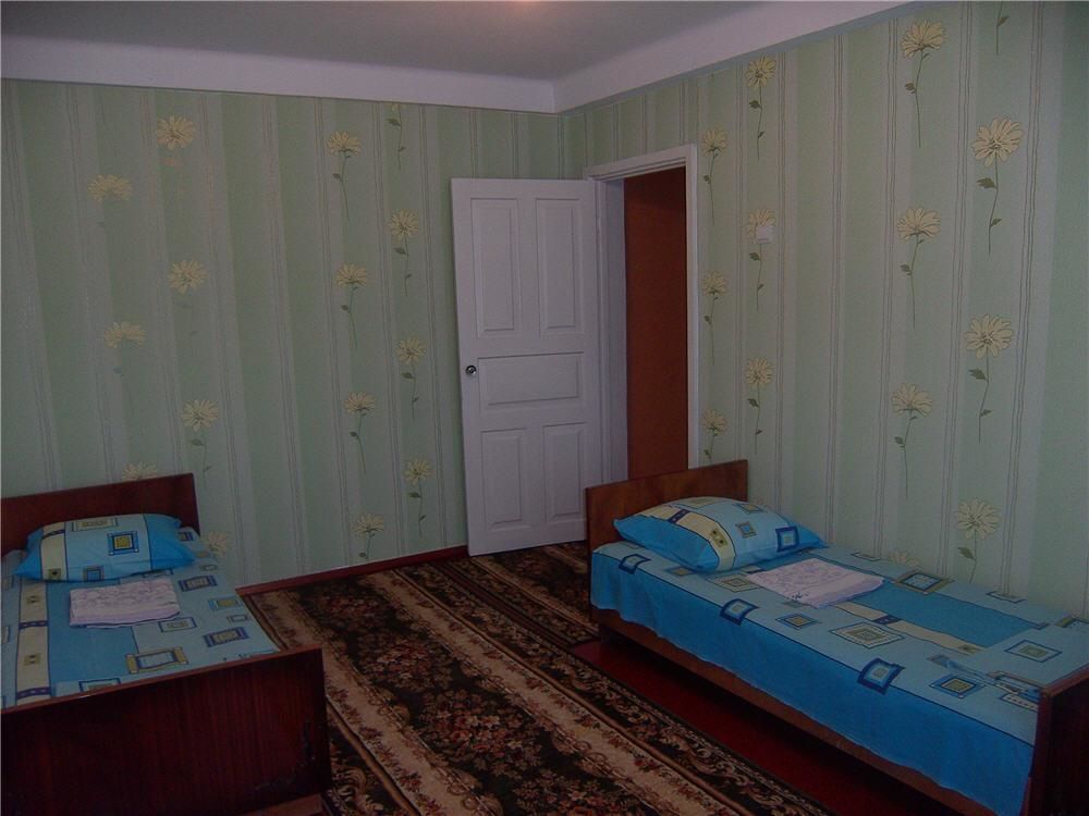 Апартаменты 2-х комнатная квартира в Славянске Славянск-6